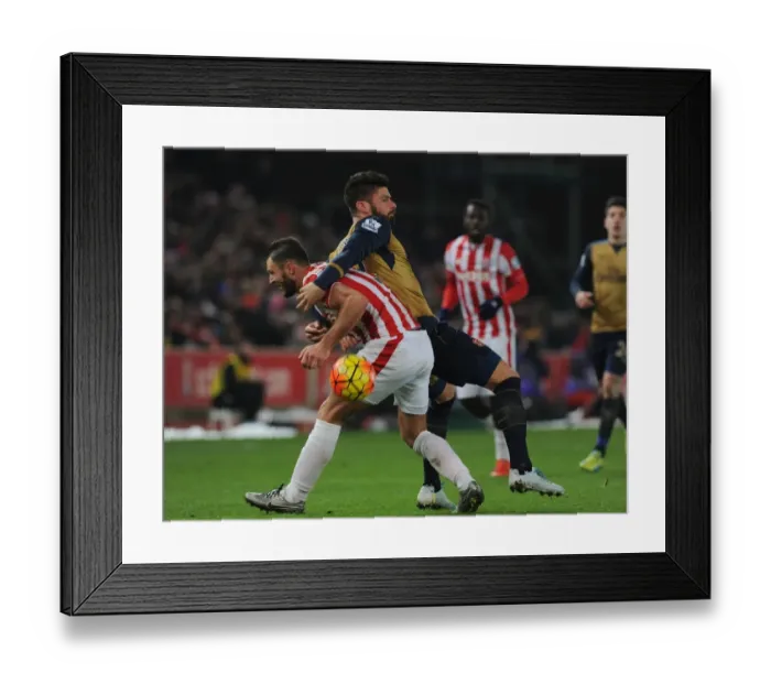 Framed Print : Clash at the Britannia: Giroud vs. Pieters, Stoke City vs. Arsenal, Premier League 2015-16 Framed Print : Clash at the Britannia: Giroud vs. Pieters, Stoke City vs. Arsenal, Premier League 2015-16
