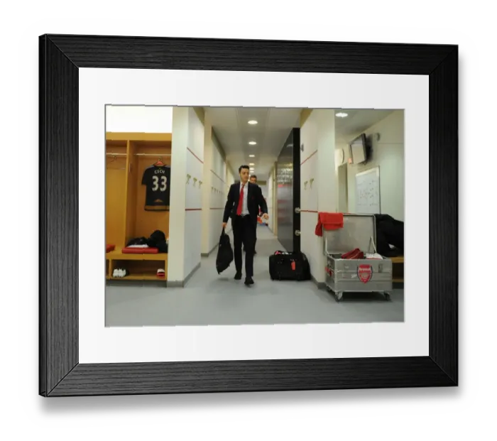 Framed Print : Mesut Ozil in Arsenal Home Changing Room Before Arsenal vs Chelsea (2015-16)
