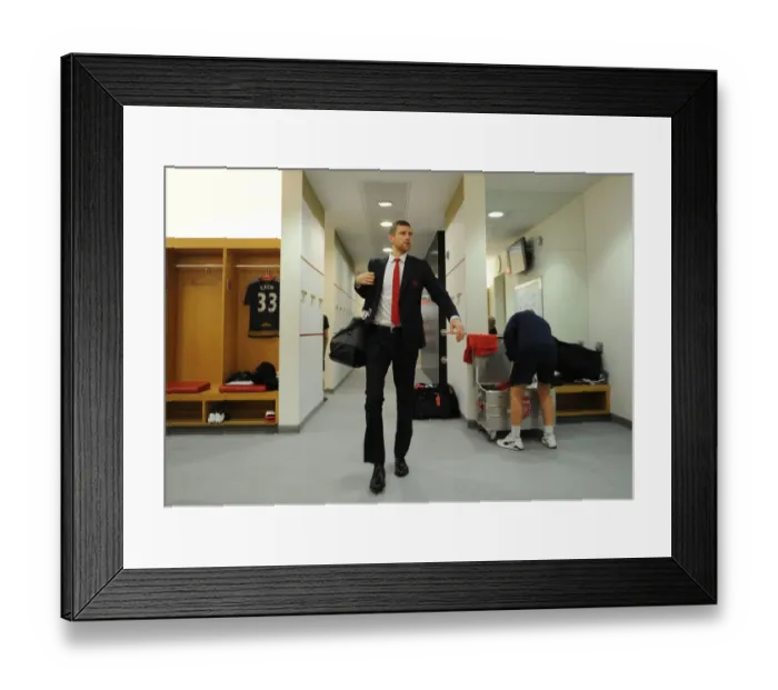 Framed Print : Arsenal: Per Mertesacker's Calming Presence in the Home Changing Room Before Arsenal vs Chelsea (2015-16) Framed Print : Arsenal: Per Mertesacker's Calming Presence in the Home Changing Room Before Arsenal vs Chelsea (2015-16)
