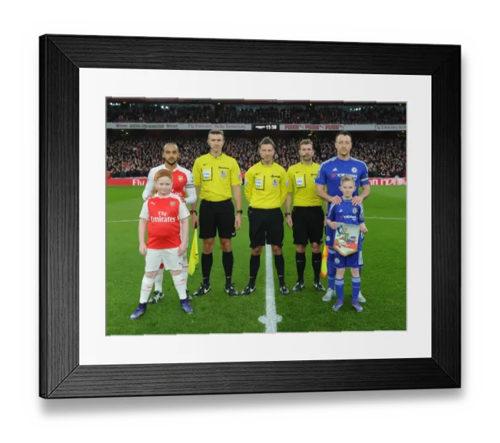 Framed Print : Arsenal vs. Chelsea: Premier League Showdown - Theo Walcott and John Terry Face Off Framed Print : Arsenal vs. Chelsea: Premier League Showdown - Theo Walcott and John Terry Face Off
