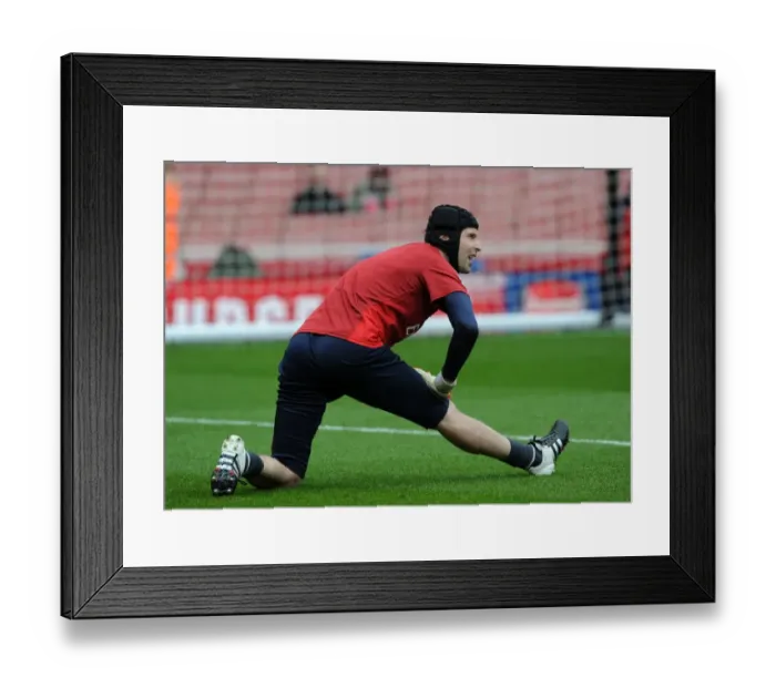 Framed Print : Arsenal vs Chelsea: Petr Cech Gears Up for Premier League Showdown at Emirates Stadium (2015-16)