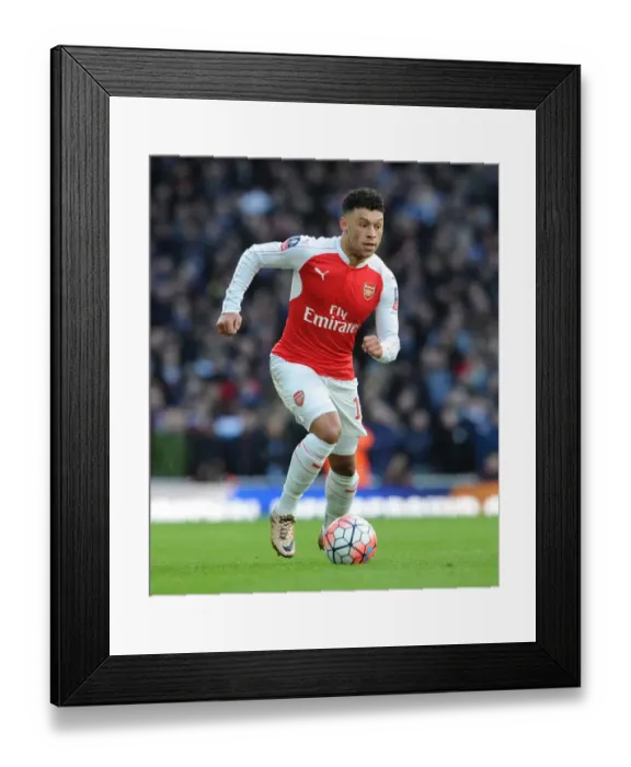 Framed Print : Arsenal's Oxlade-Chamberlain Shines: FA Cup Fourth Round Intense Performance vs Burnley
