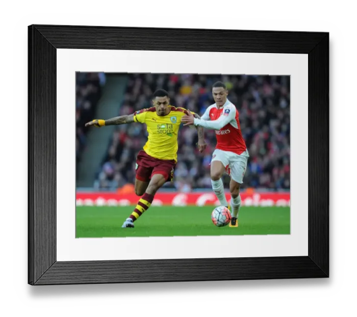 Framed Print : Arsenal vs Burnley: FA Cup Fourth Round Clash at The Emirates
