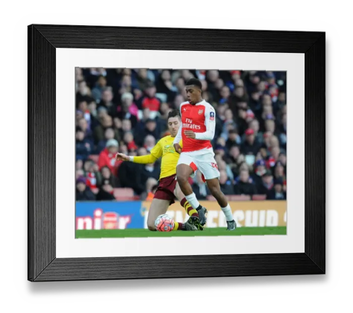 Framed Print : Alex Iwobi Outsmarts Stephen Ward: Arsenal's FA Cup Triumph
