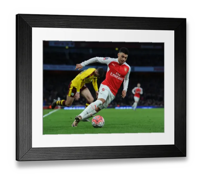 Framed Print : Arsenal vs Burnley: FA Cup Fourth Round - Oxlade-Chamberlain's Emirates Showdown