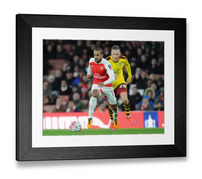 Framed Print : Theo Walcott in FA Cup Action: Arsenal vs Burnley at Emirates Stadium