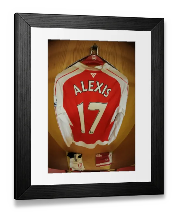 Framed Print : Alexis Sanchez's Arsenal Shirt in Arsenal Home Changing Room before Arsenal vs Southampton (2015-16) Framed Print : Alexis Sanchez's Arsenal Shirt in Arsenal Home Changing Room before Arsenal vs Southampton (2015-16)