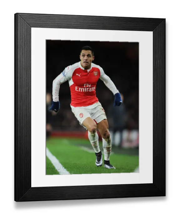 Framed Print : Alexis Sanchez in Action: Arsenal vs Southampton, Premier League 2015-16