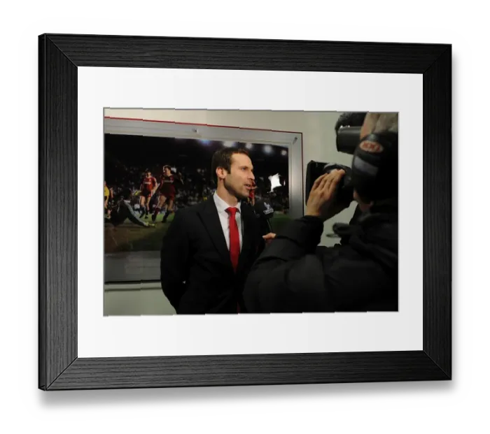 Framed Print : Petr Cech's Pre-Match Interview: Arsenal vs Southampton (2015-16) Framed Print : Petr Cech's Pre-Match Interview: Arsenal vs Southampton (2015-16)