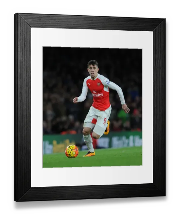 Framed Print : Gabriel in Action: Arsenal vs Southampton, Premier League 2016 Framed Print : Gabriel in Action: Arsenal vs Southampton, Premier League 2016