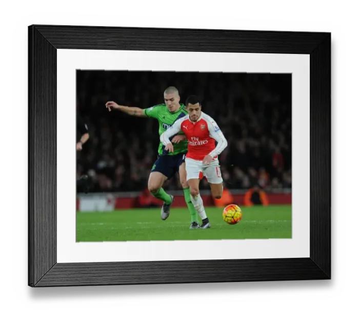 Framed Print : Clash of Champions: Sanchez vs. Romeu - Arsenal's Battle Against Southampton (2015-16)