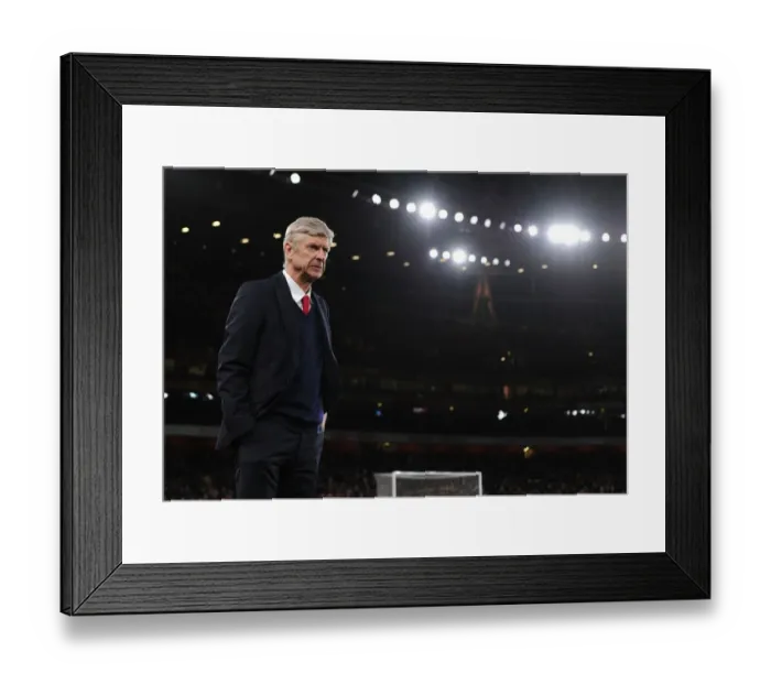 Framed Print : Arsene Wenger: Arsenal Manager Before Arsenal vs Southampton, Premier League 2015-16