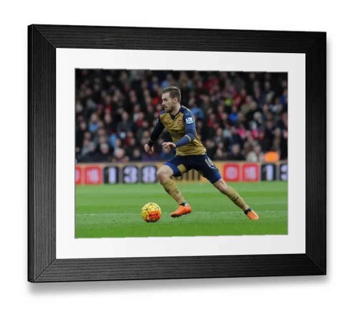 Framed Print : Aaron Ramsey in Action: Arsenal vs. Bournemouth, Premier League 2015-16