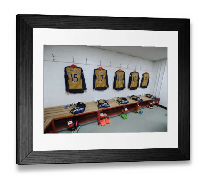Framed Print : Arsenal's Pre-Match Huddle: United in Focus - Bournemouth vs Arsenal, Premier League 2015-16
