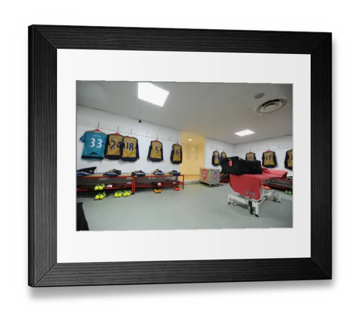 Framed Print : Arsenal's Pre-Match Huddle: United Front Against Bournemouth, Premier League 2015-16