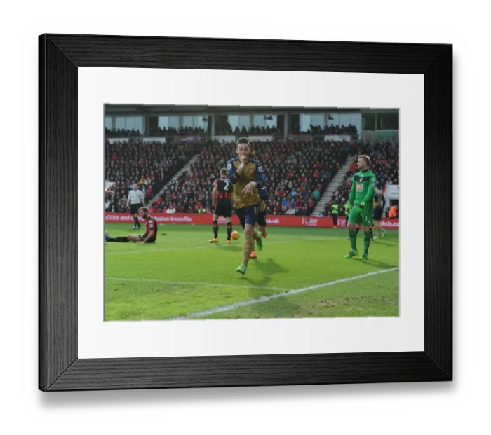 Framed Print : Mesut Ozil Scores the Opener: Arsenal's Victory at Bournemouth, 2015-16 Premier League Framed Print : Mesut Ozil Scores the Opener: Arsenal's Victory at Bournemouth, 2015-16 Premier League