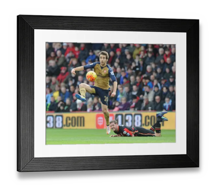 Framed Print : Focus on Flamini: Arsenal's Midfield Battle at Bournemouth, 2015-16 Premier League