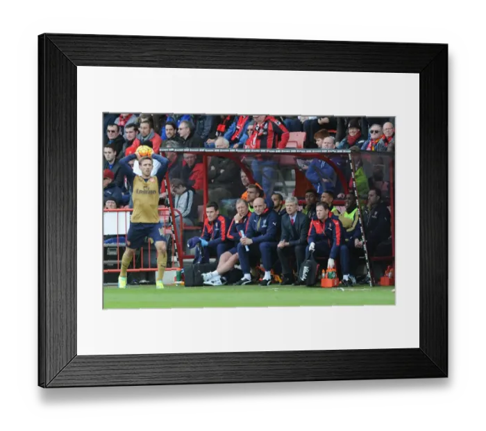 Framed Print : Arsene Wenger and Arsenal Medical Team at Bournemouth Match, 2016