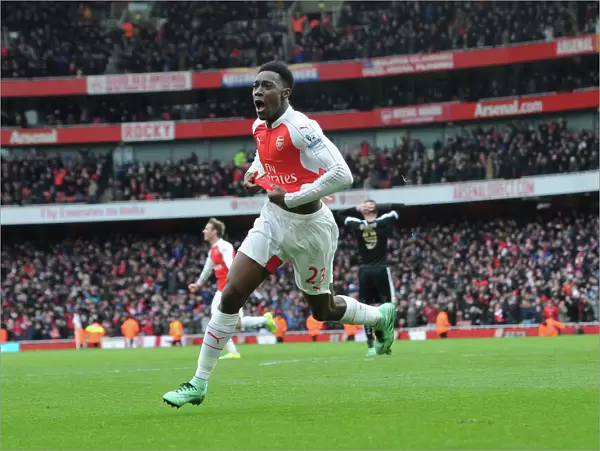 Danny Welbeck Scores Arsenal's Second Goal Against Leicester City (2015-16)