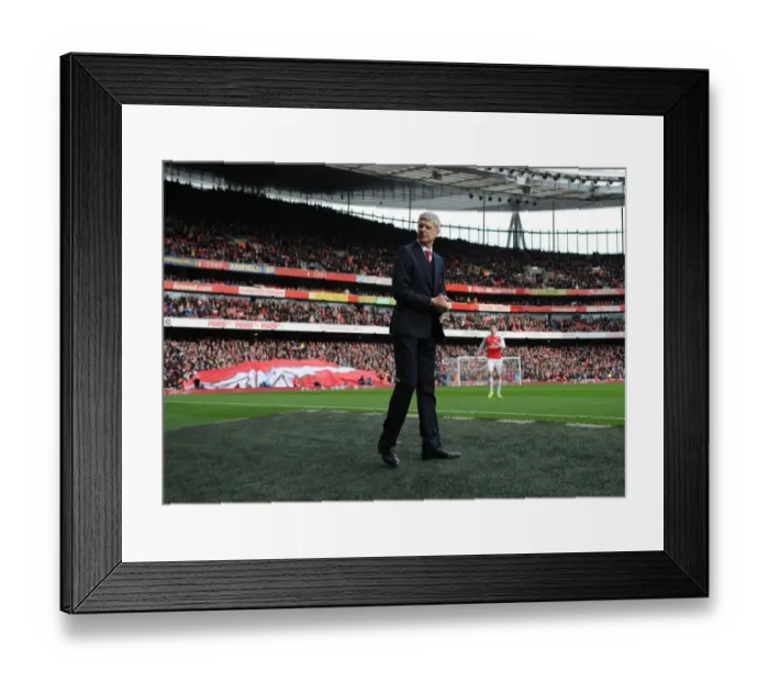Framed Print : Arsene Wenger: Arsenal Manager Before Arsenal vs Leicester City, 2015-16 Framed Print : Arsene Wenger: Arsenal Manager Before Arsenal vs Leicester City, 2015-16