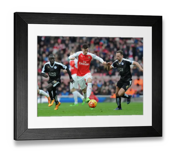 Framed Print : Mesut Ozil Outmaneuvers Christian Fuchs: Arsenal vs Leicester City, Premier League 2015-16