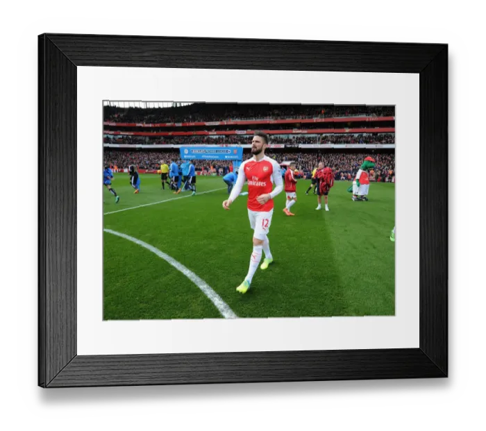 Framed Print : Arsenal's Olivier Giroud Gears Up for Arsenal vs. Leicester City Showdown (2015-16) Framed Print : Arsenal's Olivier Giroud Gears Up for Arsenal vs. Leicester City Showdown (2015-16)