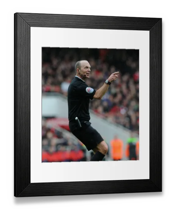 Framed Print : Mike Dean Referees Arsenal vs. Hull City FA Cup Clash