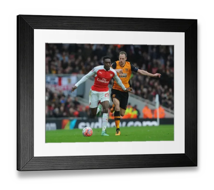 Framed Print : Clash of the Midfield: Danny Welbeck vs. David Meyler - Arsenal vs. Hull FA Cup Showdown Framed Print : Clash of the Midfield: Danny Welbeck vs. David Meyler - Arsenal vs. Hull FA Cup Showdown