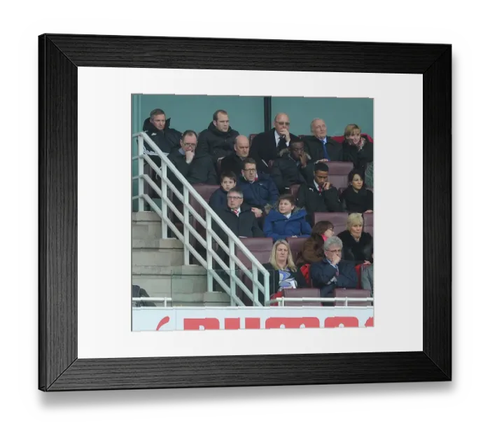 Framed Print : Bill Williams ex Arsenal staff. Arsenal 0: 0 Hull City. FA Cup 5th Round. Emirates Stadium Framed Print : Bill Williams ex Arsenal staff. Arsenal 0: 0 Hull City. FA Cup 5th Round. Emirates Stadium