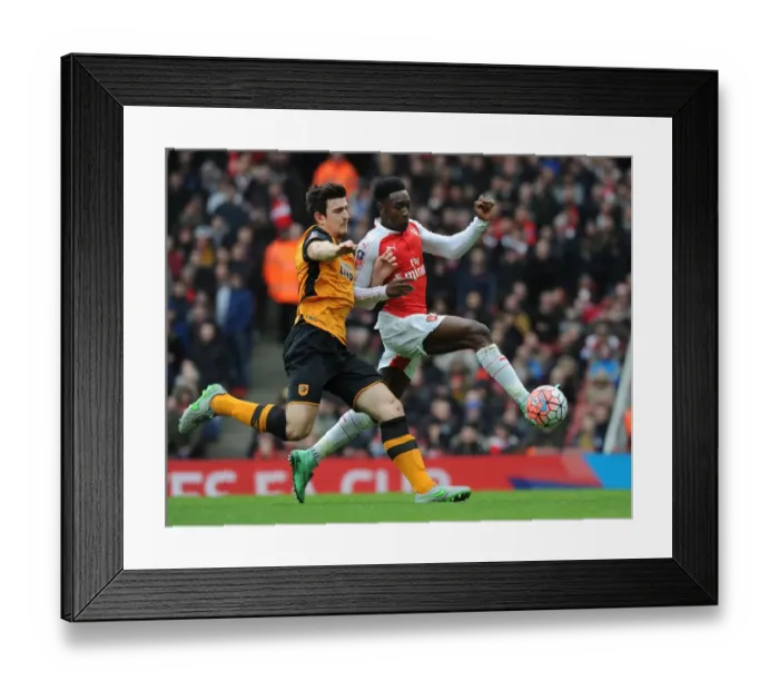 Framed Print : Arsenal vs Hull City: FA Cup Showdown - Welbeck vs Maguire