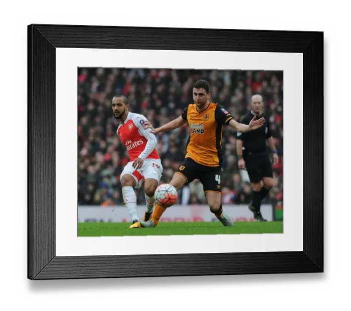 Framed Print : Arsenal vs Hull City: Theo Walcott vs Alex Bruce - FA Cup Fifth Round Clash