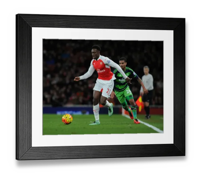 Framed Print : Danny Welbeck Scores Past Kyle Naughton: Arsenal's Victory Over Swansea City (2015-16) Framed Print : Danny Welbeck Scores Past Kyle Naughton: Arsenal's Victory Over Swansea City (2015-16)