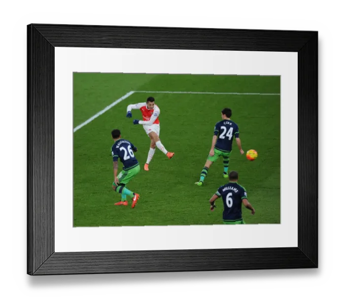 Framed Print : Alexis Sanchez Scores Stunner Past Swansea's Ki: Arsenal vs Swansea City, Premier League 2015-16