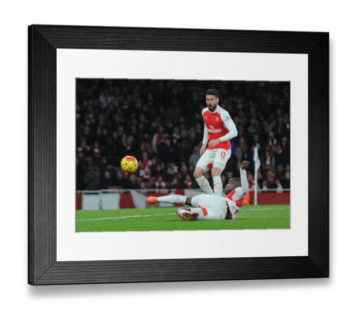Framed Print : Campbell's Strike: Arsenal Triumphs Over Swansea City (2015-16) Framed Print : Campbell's Strike: Arsenal Triumphs Over Swansea City (2015-16)