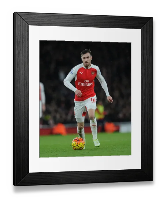 Framed Print : Arsenal's Aaron Ramsey in Action Against Swansea City, Premier League 2015-16 Framed Print : Arsenal's Aaron Ramsey in Action Against Swansea City, Premier League 2015-16