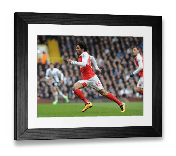 Framed Print : Mohamed Elneny: In Action Against Tottenham in the 2015-16 Premier League Framed Print : Mohamed Elneny: In Action Against Tottenham in the 2015-16 Premier League