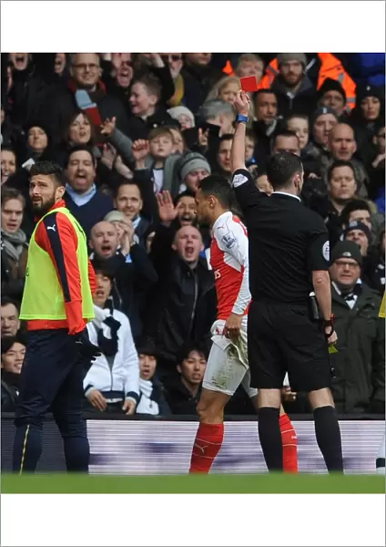 Francis Coquelin (Arsenal) is shown the red card