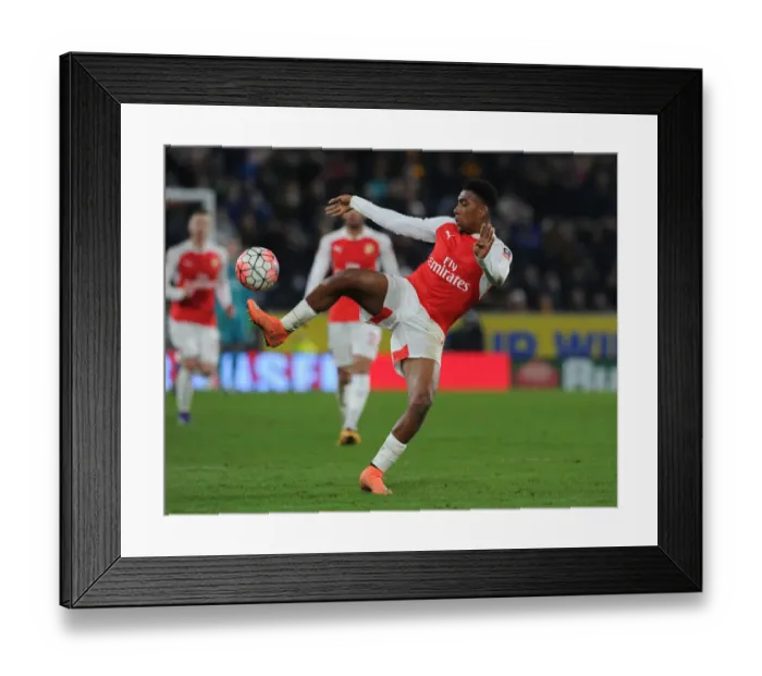 Framed Print : Arsenal's Alex Iwobi in FA Cup Action: Arsenal vs. Hull City (15 / 16) Framed Print : Arsenal's Alex Iwobi in FA Cup Action: Arsenal vs. Hull City (15 / 16)