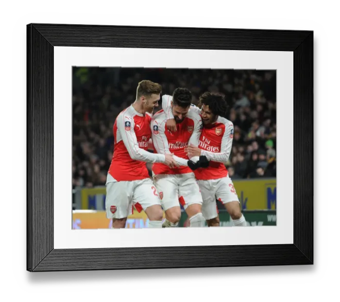 Framed Print : Arsenal's Triumph: Giroud, Chambers, Elneny Celebrate FA Cup Goal vs Hull City