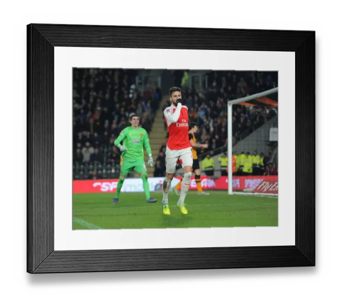 Framed Print : Olivier Giroud's FA Cup Goal: Arsenal's Triumph over Hull City (15 / 16)