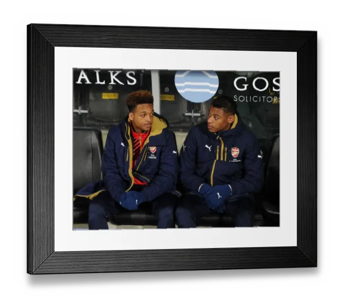 Framed Print : Arsenal Duo Chris Willock and Jeff Reine-Adelaide on the Bench: FA Cup Fifth Round Replay vs Hull City