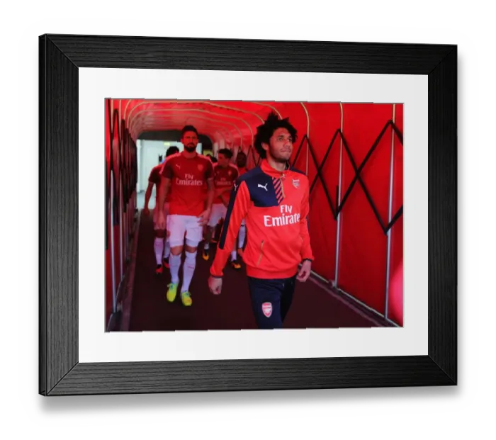 Framed Print : Mohamed Elneny Gears Up for Arsenal's FA Cup Showdown Against Watford
