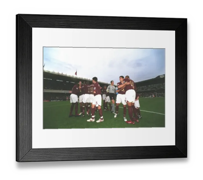 Framed Print : Arsenal vs Sunderland: 2005-06 Season Match Framed Print : Arsenal vs Sunderland: 2005-06 Season Match