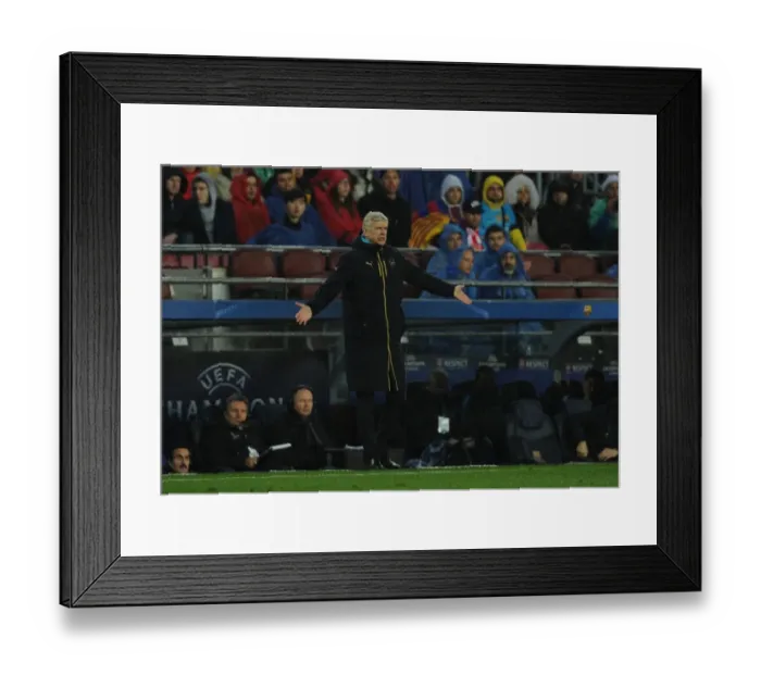 Framed Print : Arsene Wenger at Camp Nou: Arsenal vs. FC Barcelona, UEFA Champions League 2015-16 (Second Leg)