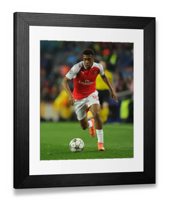 Framed Print : Alex Iwobi: Arsenal Star in Action against Barcelona, UEFA Champions League 2015-16 Framed Print : Alex Iwobi: Arsenal Star in Action against Barcelona, UEFA Champions League 2015-16