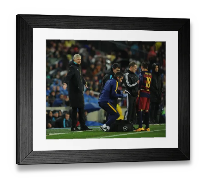 Framed Print : Arsene Wenger at Camp Nou: Arsenal FC vs. FC Barcelona, UEFA Champions League 2015-16 (Second Leg) Framed Print : Arsene Wenger at Camp Nou: Arsenal FC vs. FC Barcelona, UEFA Champions League 2015-16 (Second Leg)