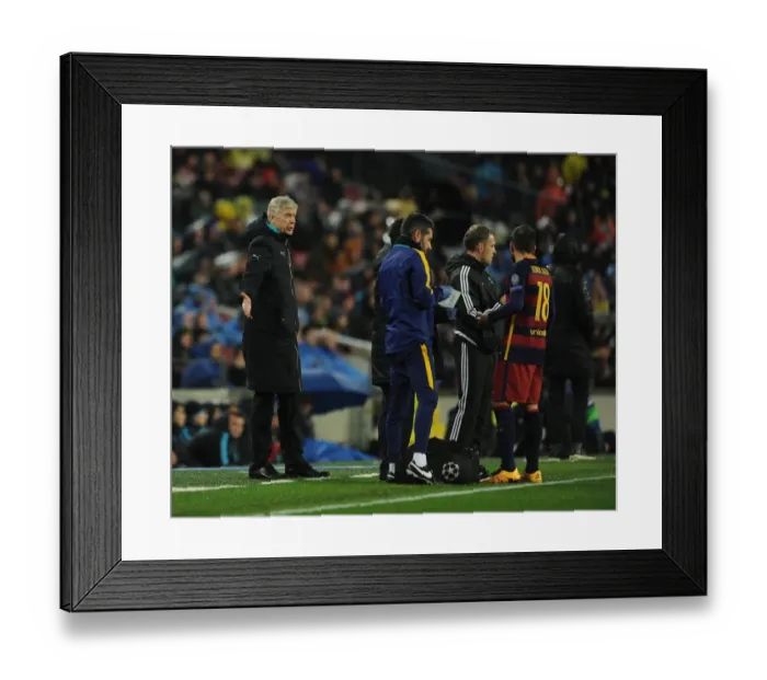 Framed Print : Arsene Wenger at Camp Nou: Arsenal vs. Barcelona, UEFA Champions League 2015-16 Framed Print : Arsene Wenger at Camp Nou: Arsenal vs. Barcelona, UEFA Champions League 2015-16