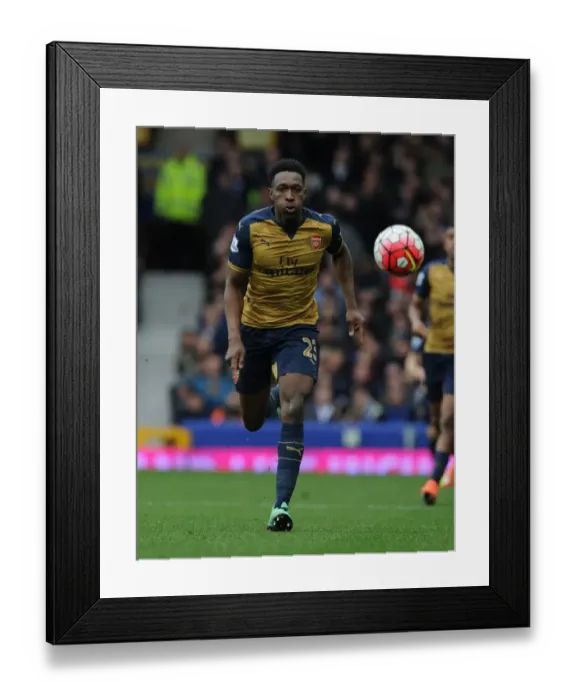 Framed Print : Danny Welbeck in Action: Everton vs. Arsenal, Premier League 2015-16 Framed Print : Danny Welbeck in Action: Everton vs. Arsenal, Premier League 2015-16