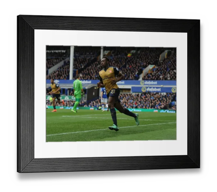 Framed Print : Danny Welbeck Scores First Arsenal Goal: Everton vs. Arsenal, Premier League 2015-16