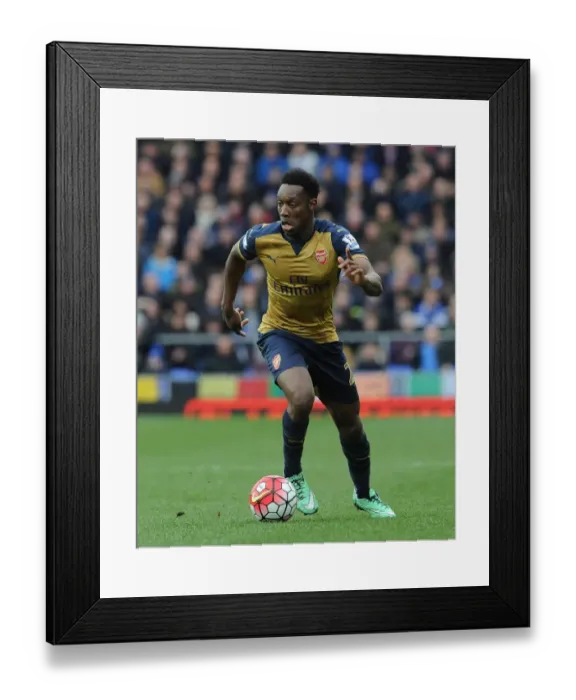 Framed Print : Danny Welbeck (Arsenal). Everton 0: 2 Arsenal. Barclays Premier League. Goodison Park Framed Print : Danny Welbeck (Arsenal). Everton 0: 2 Arsenal. Barclays Premier League. Goodison Park